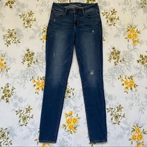 Old Navy Size 6 Long Distressed Blue Jeans